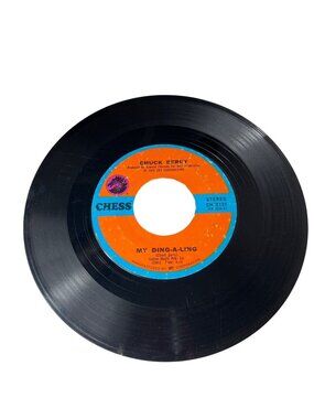Chuck Berry 45 RPM Record Chess CH 2131 Johnny B. Goode & My Ding-A-Ling 1972